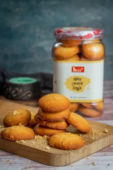 Butter Crackers (বাটার ক্র্যাকার্স)