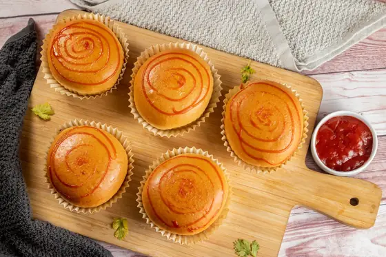 Chicken Cheese Bun (চিকেন চিজ বান)