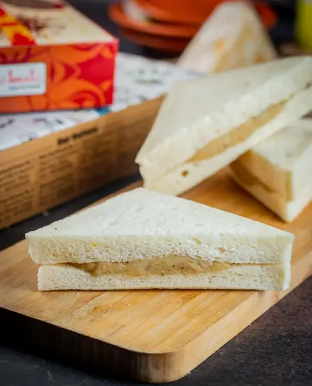 Chicken Sandwich (চিকেন স্যান্ডউইচ)
